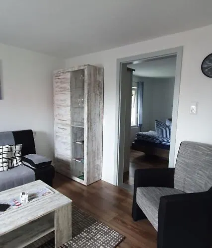 アパート Backbord *